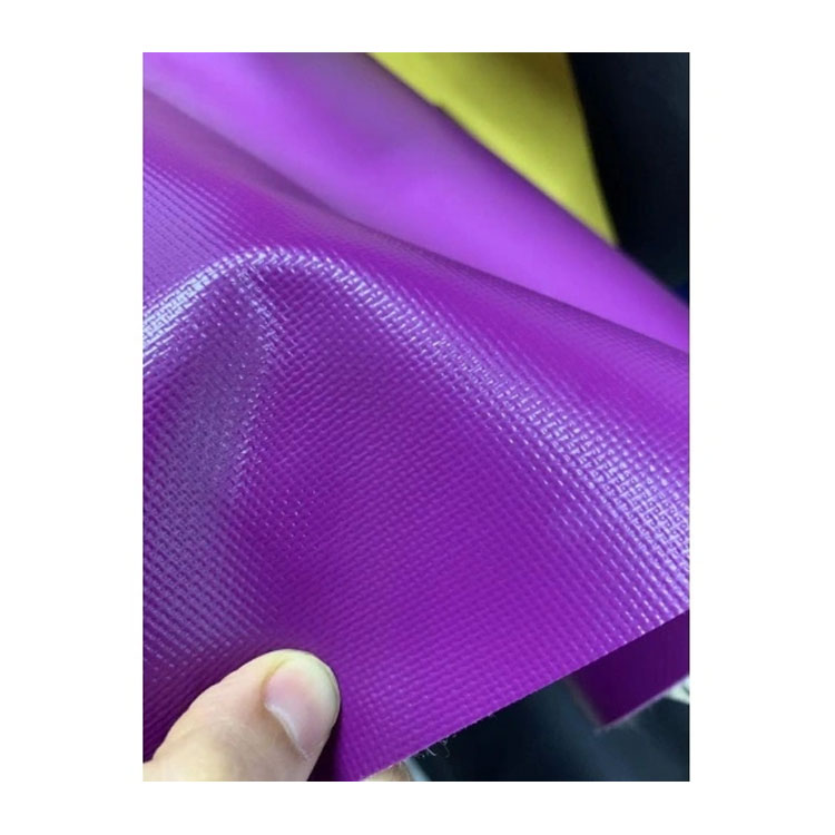 Hvad er PVC Tarpaulin, og hvad er dens fordele?